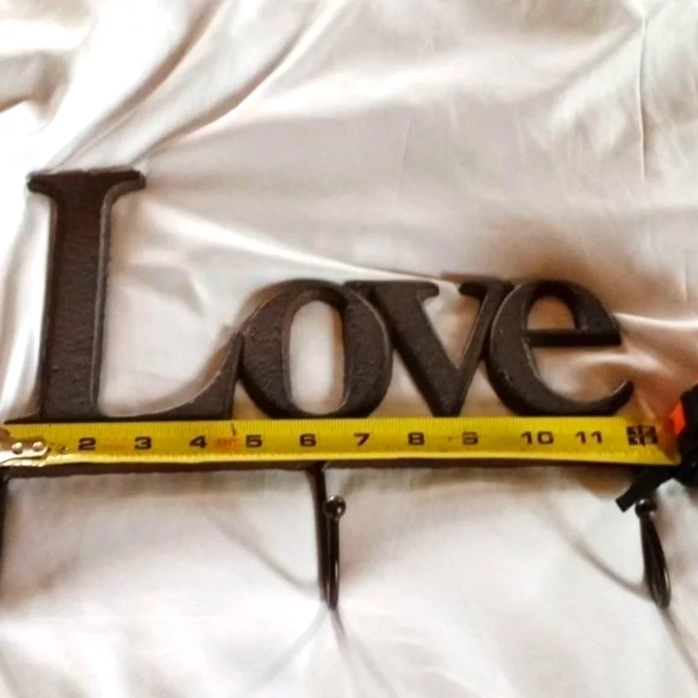 HOME Decor/ Wall Plaque